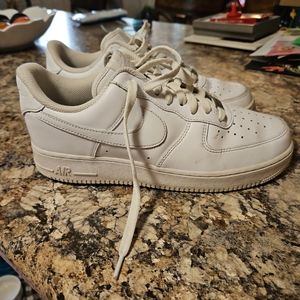 Nike Air Force 1 '07